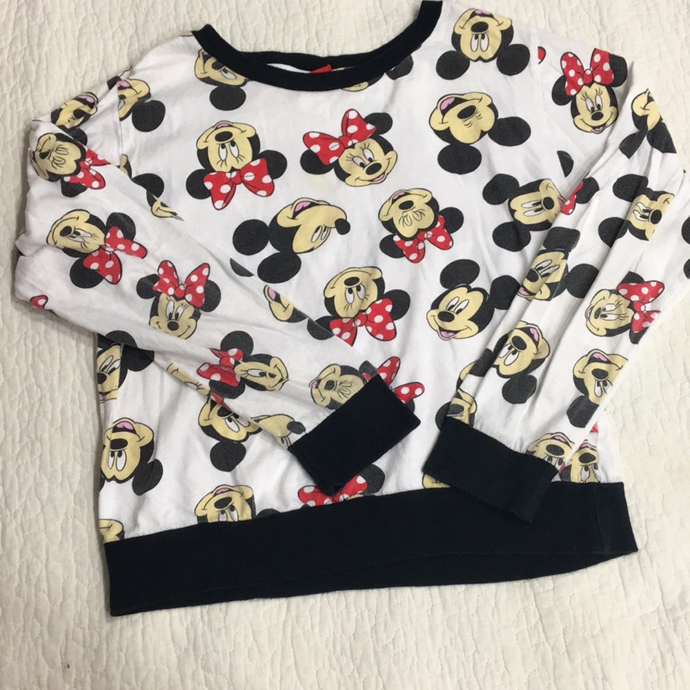 Minnie Mouse Long sleeve Top/ Sweater